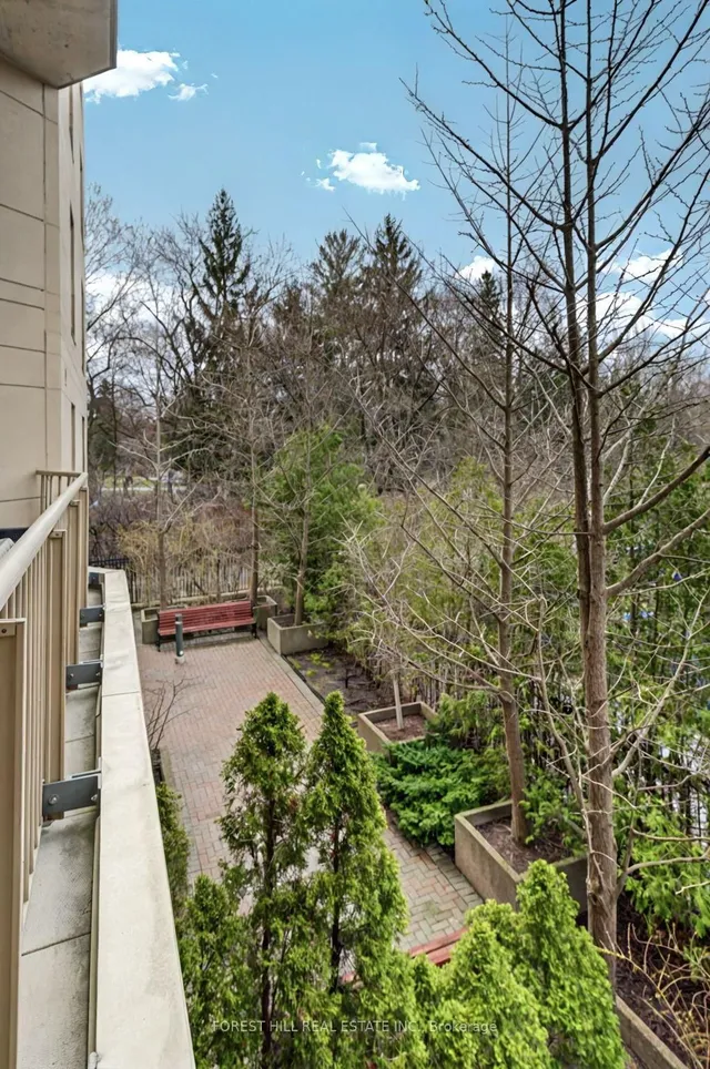 Additional image 27 of 119 Merton St Unit 215