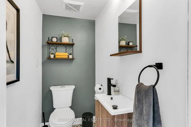 Additional image 18 of 14 Hilldale Rd