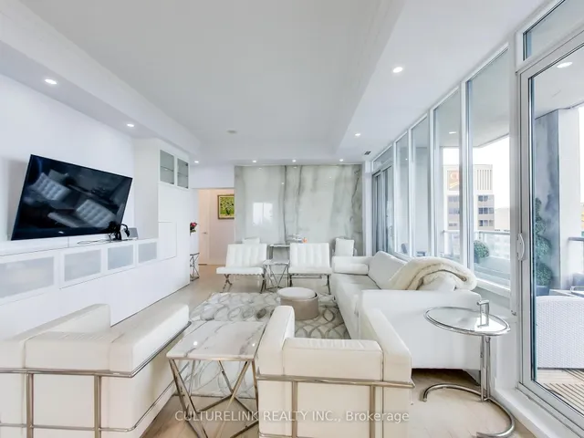 Additional image 3 of 35 Balmuto St Unit 4402