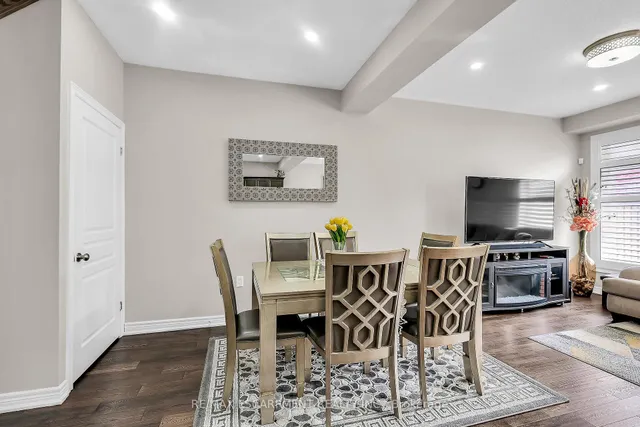 Additional image 18 of 8 Charleswood Cres