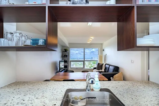 Additional image 7 of 151 Village Green Sq Unit 2710