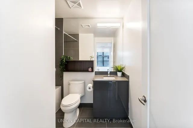 Additional image 19 of 70 Princess St Unit 2410