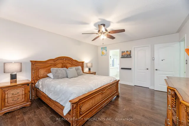 Additional image 30 of 11 Redcastle St