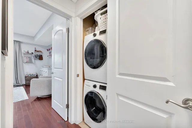 Additional image 11 of 555 King St Unit 303