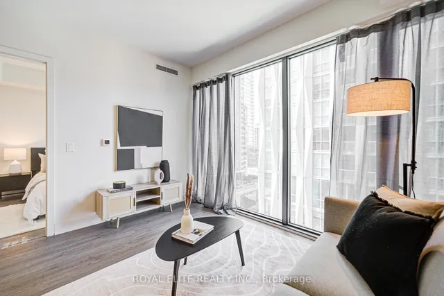 Additional image 16 of 8 Cumberland St Unit 809