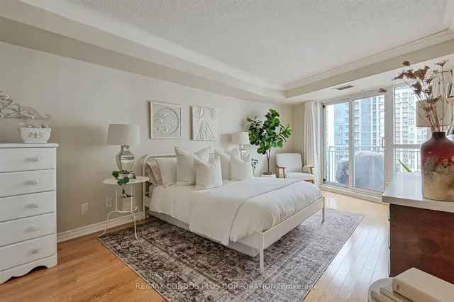 Additional image 12 of 2111 Lake Shore Blvd Unit 912