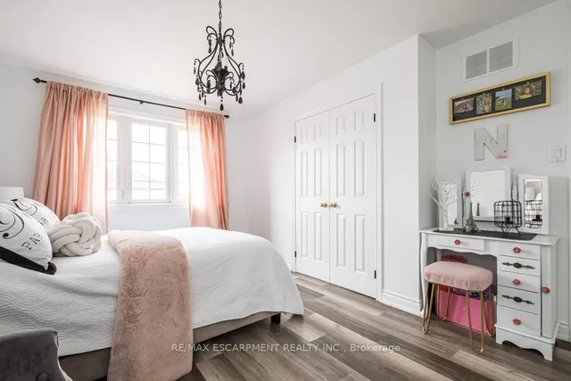 Additional image 33 of 135 ARROWHEAD Dr