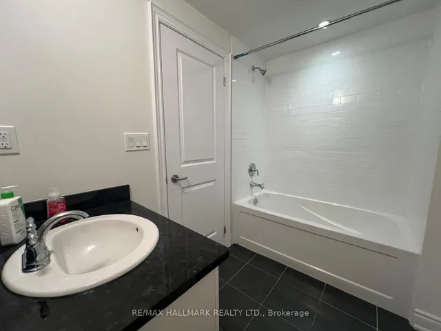 Additional image 31 of 55 Twenty Ninth St