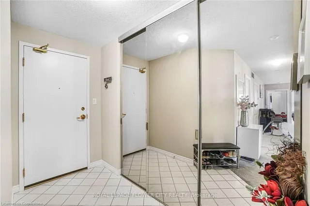 Additional image 8 of 10 Dayspring Cir Unit 701