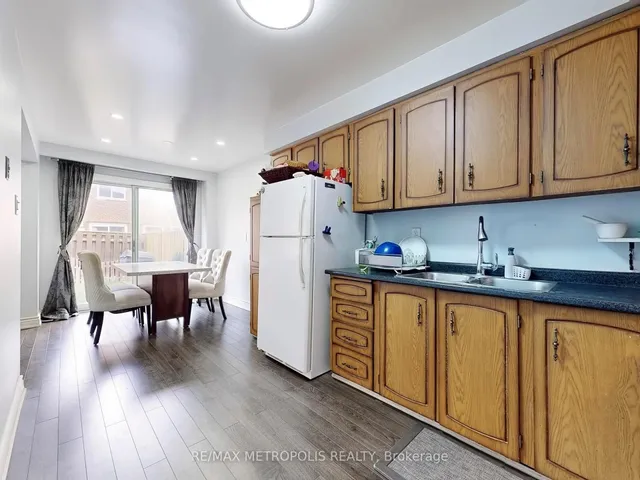 Additional image 7 of 7033 Netherbrae Rd Unit 8
