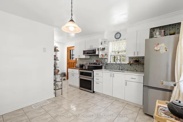 Additional image 8 of 1052 Glengrove Ave