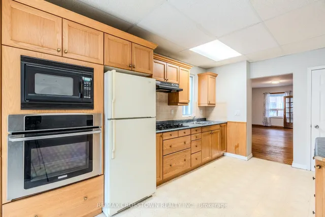 Additional image 14 of 53 Badgerow Ave