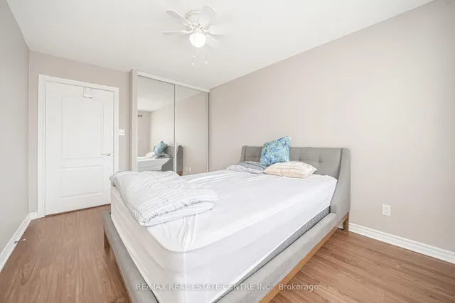 Additional image 26 of 3 Dayspring Circ Unit 301