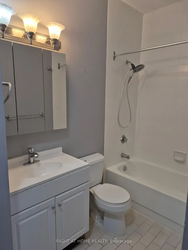 Additional image 10 of 3050 Ellesmere Rd Unit PH 08