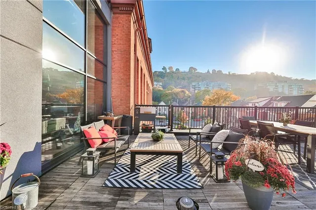 Additional image 22 of 200 Stinson St Unit 318