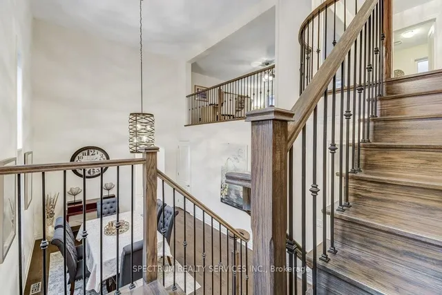 Additional image 24 of 35 Chaumont Dr