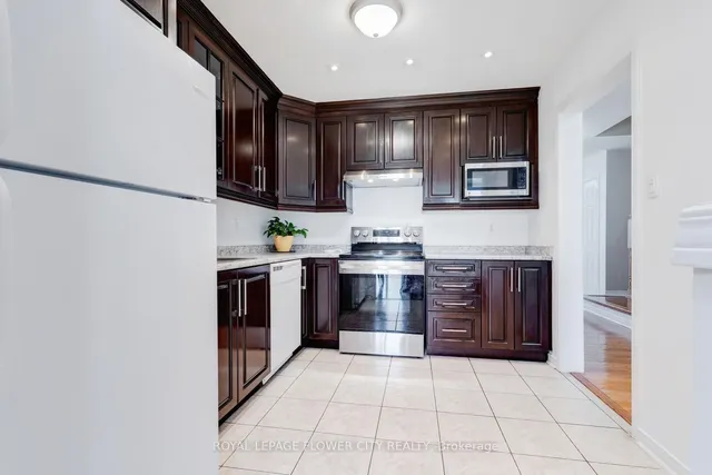 Additional image 7 of 770 Othello Crt Unit 68