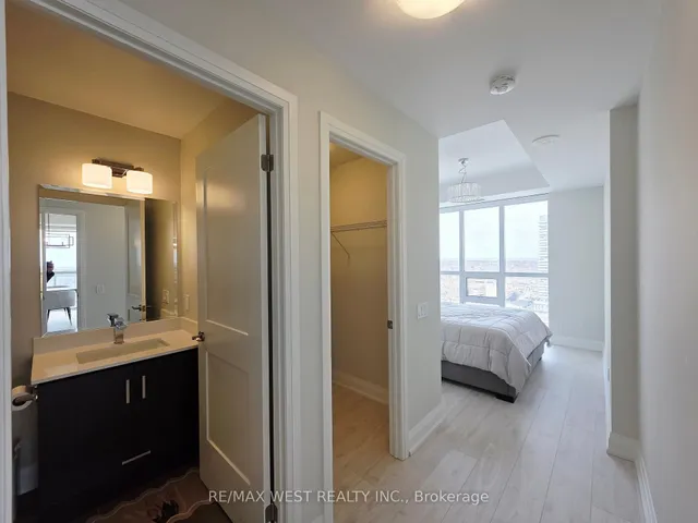 Additional image 8 of 15 Lynch St Unit 2003