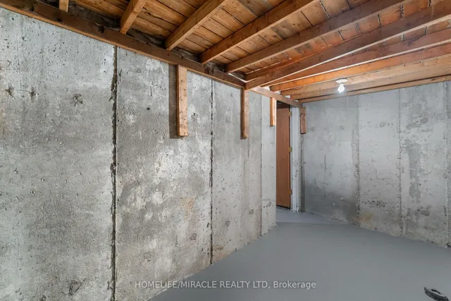 Additional image 37 of 4 Greendowns Dr