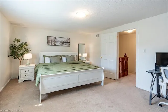 Additional image 14 of 30 Fallowfield Dr