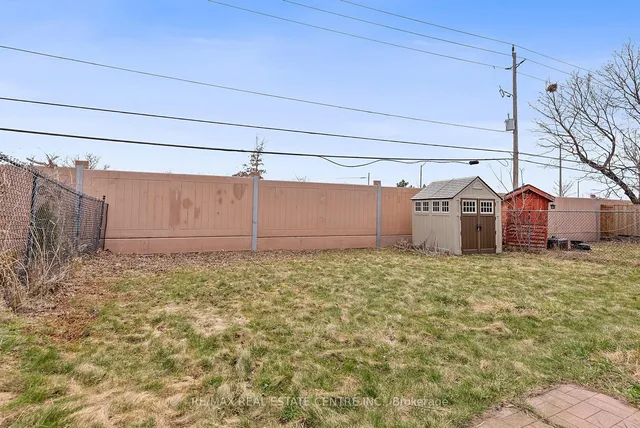 Additional image 48 of 82 Simmons Blvd