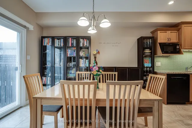 Additional image 17 of 92 Newcombe Rd