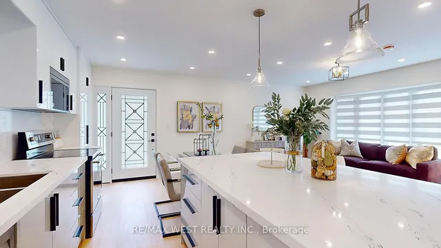 Additional image 4 of 2 Clanwilliam Crt