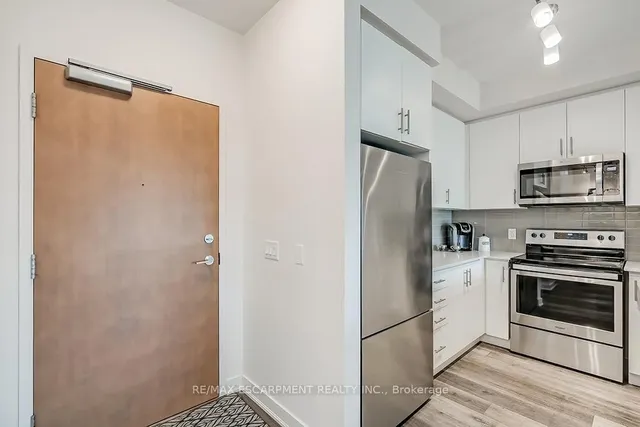 Additional image 8 of 320 Plains Rd Unit 502