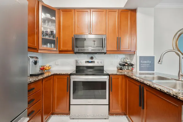Additional image 5 of 90 Absolute Ave Unit 302