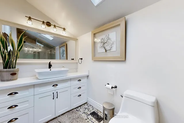 Additional image 29 of 38 Northfield Rd