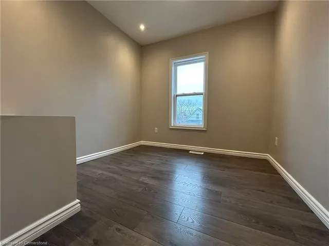 Additional image 25 of 22 Whitfield Ave