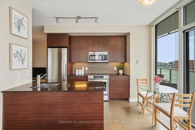 Additional image 6 of 1 Market St Unit 1313