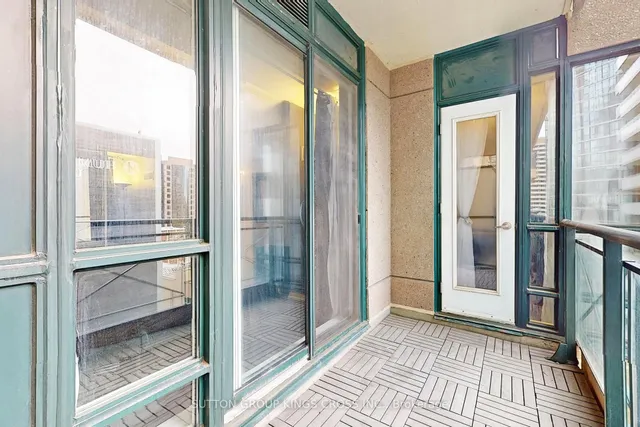 Additional image 24 of 35 Hayden St Unit 1112