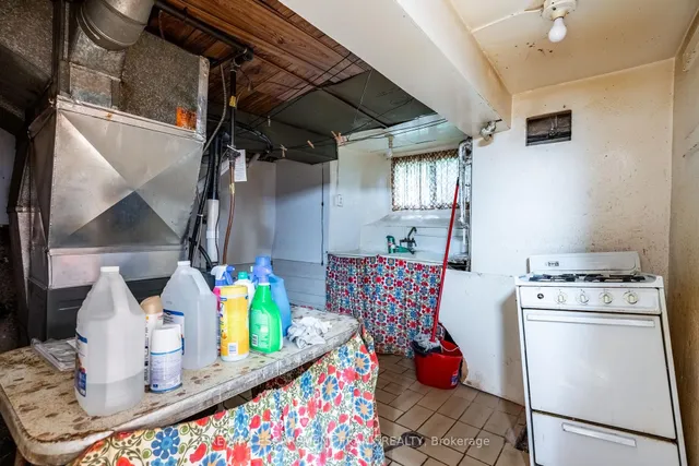 Additional image 38 of 244 HUGHSON St