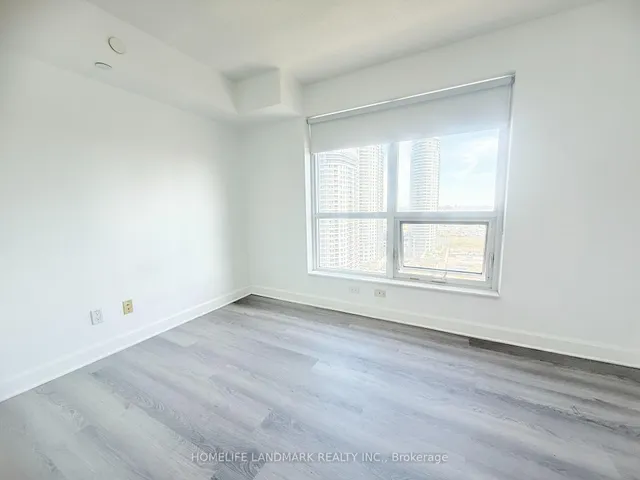 Additional image 17 of 255 Village Green Sq Unit 1803