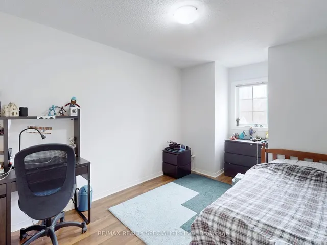 Additional image 16 of 5223 Fairford Cres Unit 90