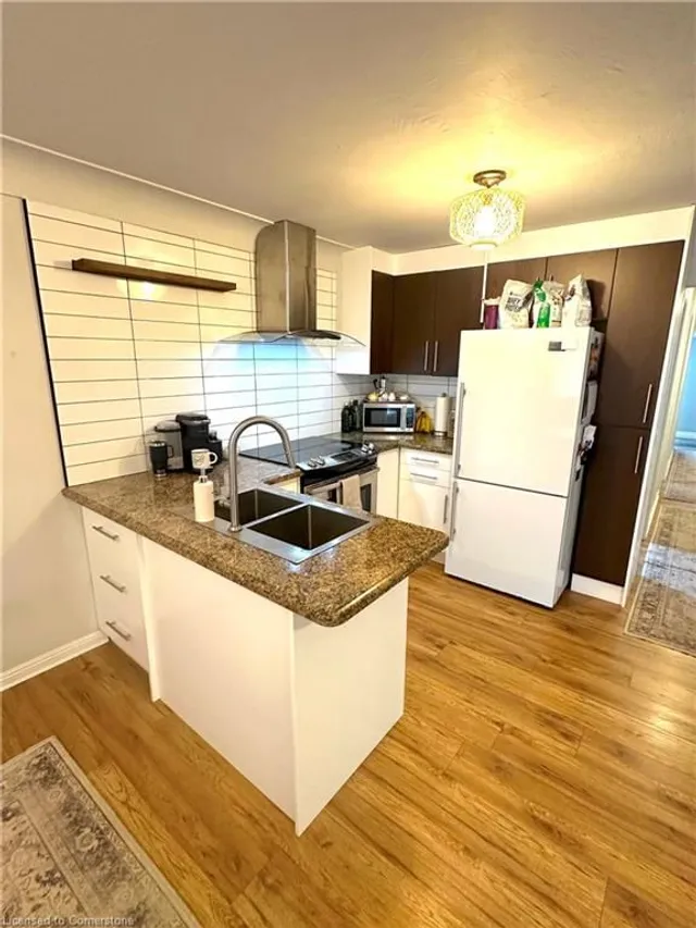 Additional image 13 of 130 Lottridge St