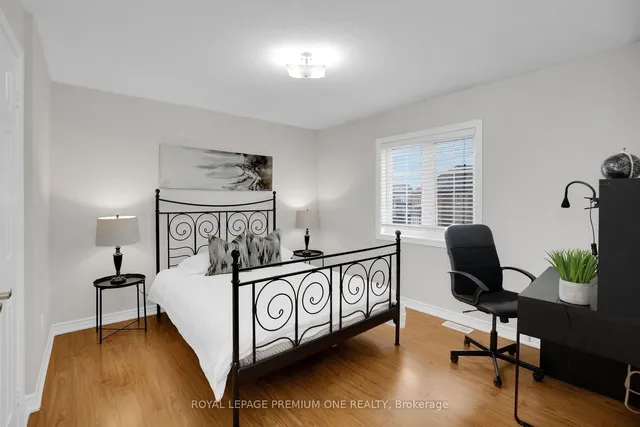 Additional image 24 of 8 Templeton Crt