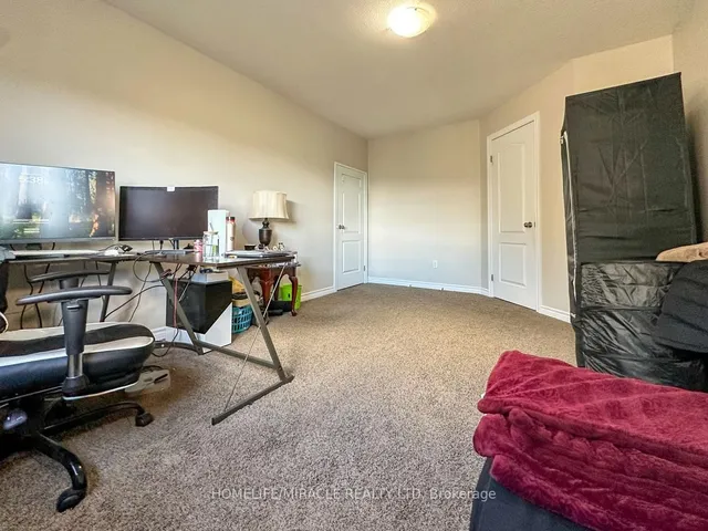 Additional image 15 of 6 Pompeii St