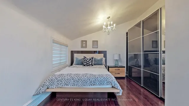 Additional image 34 of 21 Rialto Dr