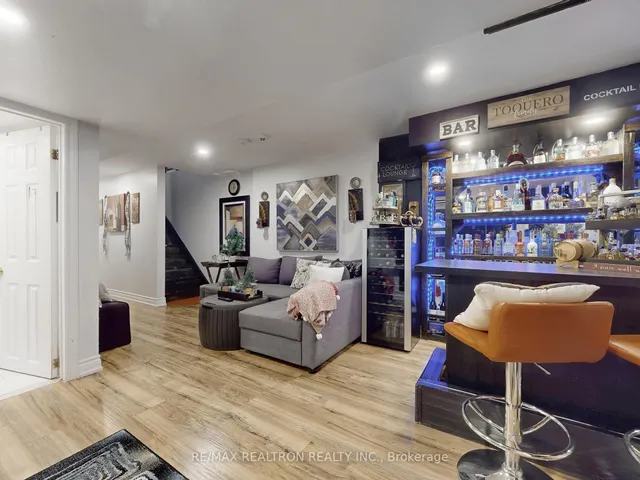 Additional image 39 of 81 Isaac Devins Blvd