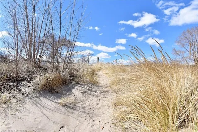 Additional image 48 of 1060 Beach Blvd