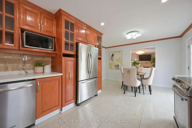 Additional image 17 of 356 Goldhawk Tr