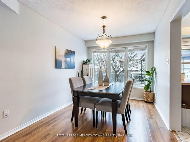 Additional image 7 of 73 Townley Cres