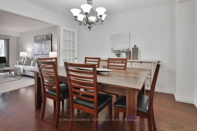 Additional image 12 of 2223 VISTA Dr