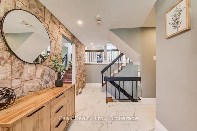 Additional image 6 of 76 Underhill Cres
