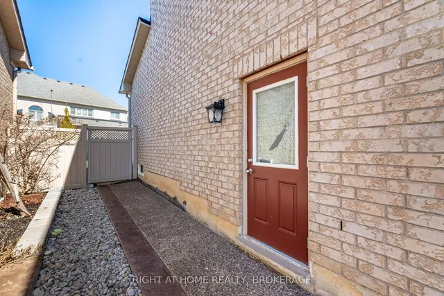 Additional image 42 of 105 Royal West Dr