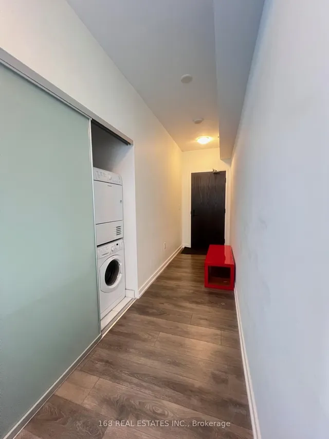 Additional image 31 of 426 University Ave Unit 3503