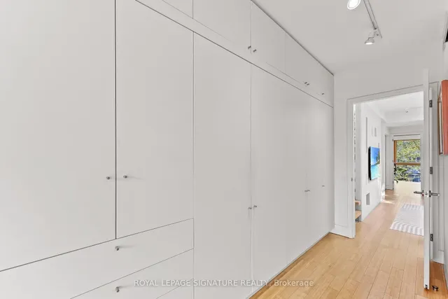 Additional image 24 of 215 Bowood Ave