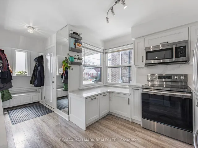 Additional image 33 of 34 Tiago Ave